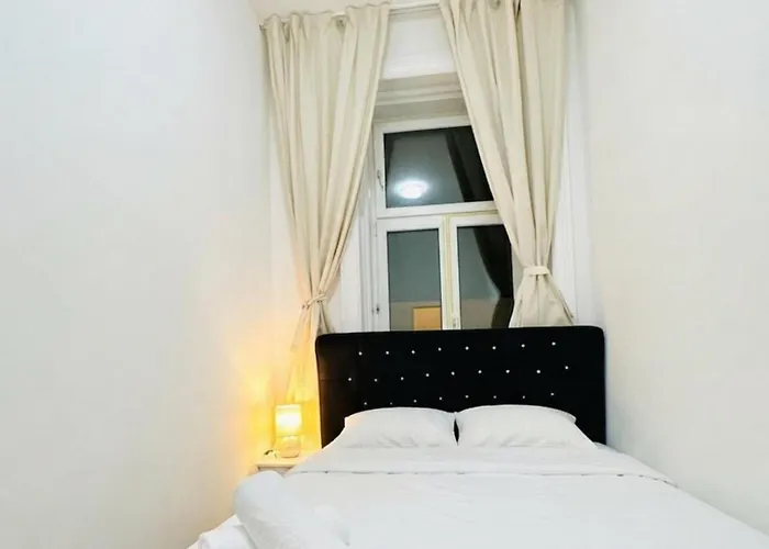 Апартаменты Spacious 5br Living Near Atzgersdorf Station Вена